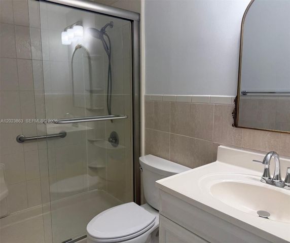 17035 SW 107th Ct, Miami, FL 33157
