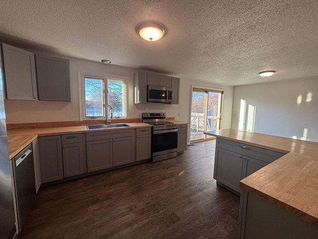1373 Center St, Ludlow, MA 01056
