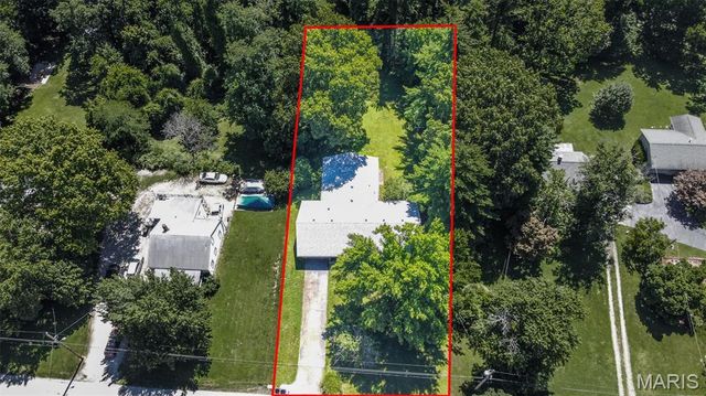 4905 Michael Drive, Godfrey, IL 62035