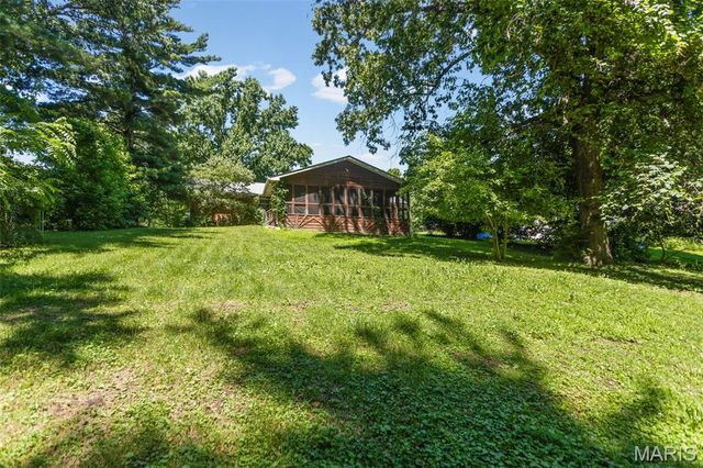 4905 Michael Drive, Godfrey, IL 62035