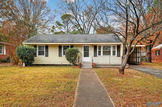 1505 11th Avenue SE, Decatur, AL 35601