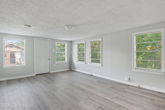 1232 37th Avenue, Gulfport, MS 39501