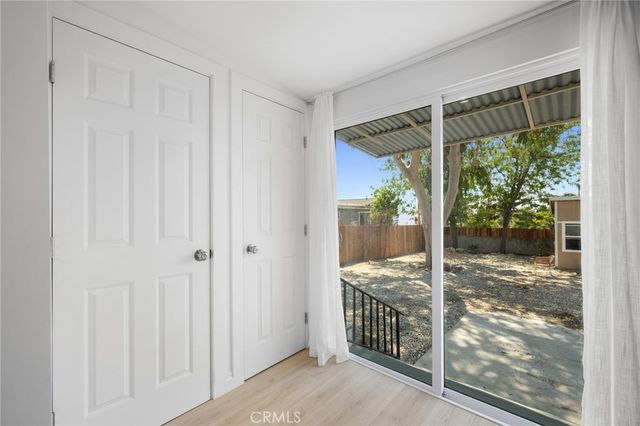 10607 Whitegate Avenue, Sunland, CA 91040