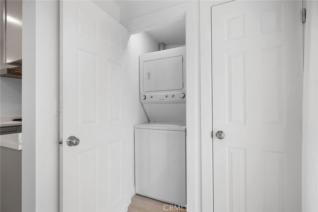 10607 Whitegate Avenue, Sunland, CA 91040