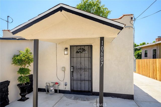 10607 Whitegate Avenue, Sunland, CA 91040