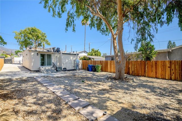 10607 Whitegate Avenue, Sunland, CA 91040