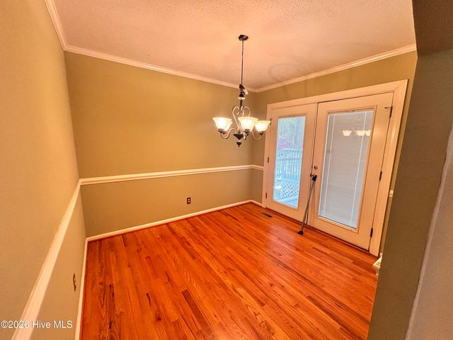 406 Walking Stick Trail, Clinton, NC 28328