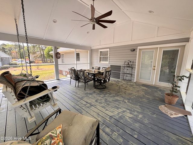 406 Walking Stick Trail, Clinton, NC 28328