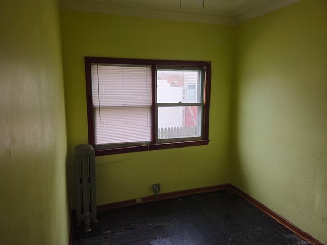 2680 Carpenter Street, Hamtramck, MI 48212