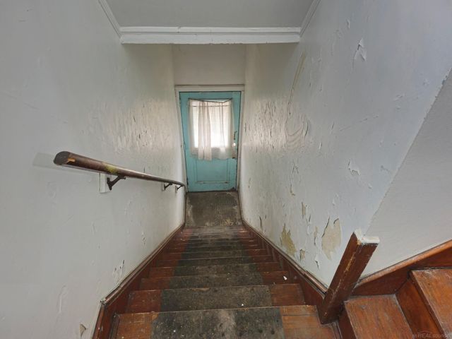 2680 Carpenter Street, Hamtramck, MI 48212