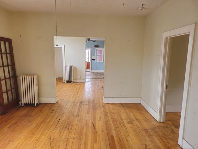 2680 Carpenter Street, Hamtramck, MI 48212