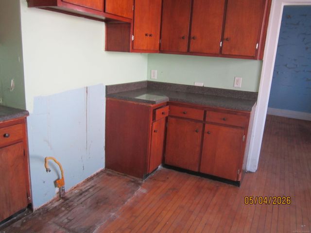 2680 Carpenter Street, Hamtramck, MI 48212