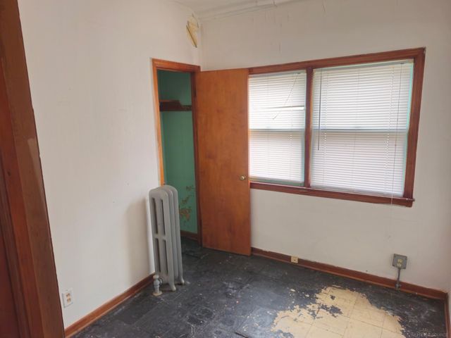 2680 Carpenter Street, Hamtramck, MI 48212