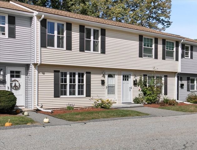 23 Orchard Ave E, Haverhill, MA 01830