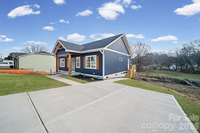 412 S Hill Street, Gastonia, NC 28052