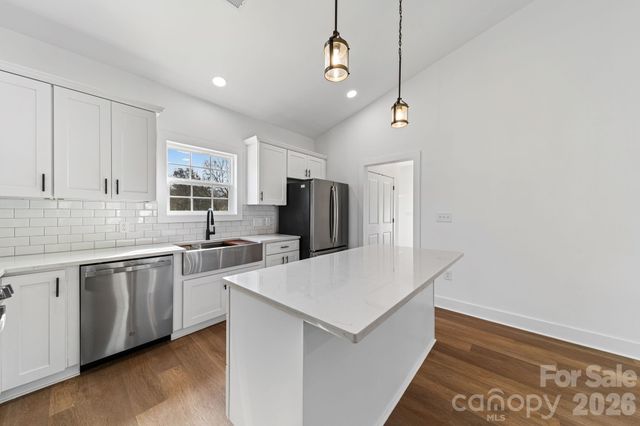 412 S Hill Street, Gastonia, NC 28052