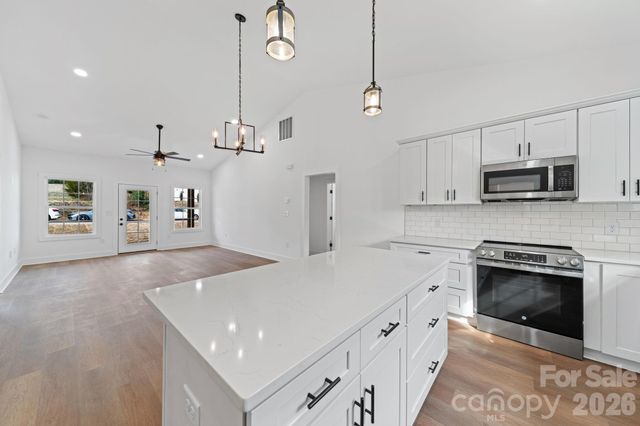 412 S Hill Street, Gastonia, NC 28052