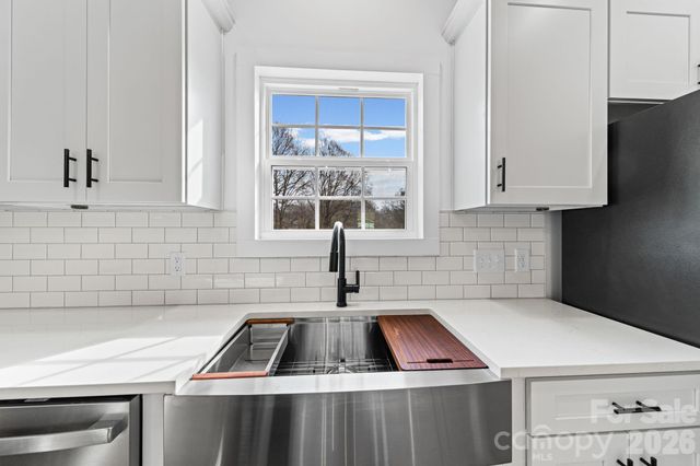 412 S Hill Street, Gastonia, NC 28052