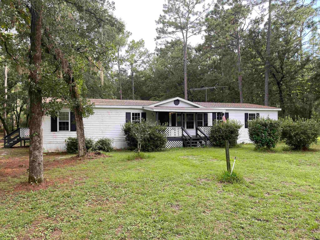 69 Quail Court, Crawfordville, FL 32327