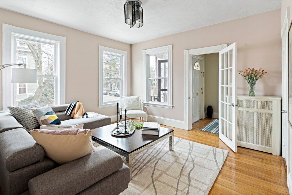 2 Hubbard Avenue 1, Cambridge, MA 02140