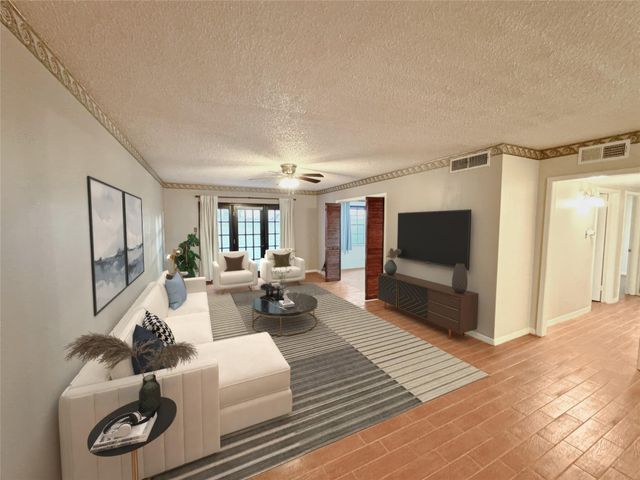 2700 Bellefontaine Street B8, Houston, TX 77025