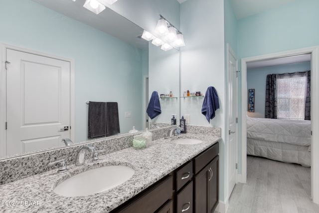 373 Hang Loose Way, Daytona Beach, FL 32124