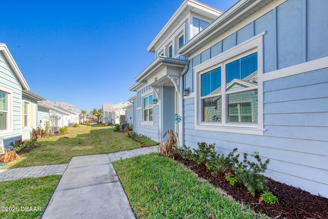 373 Hang Loose Way, Daytona Beach, FL 32124