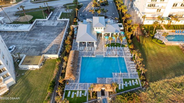 373 Hang Loose Way, Daytona Beach, FL 32124