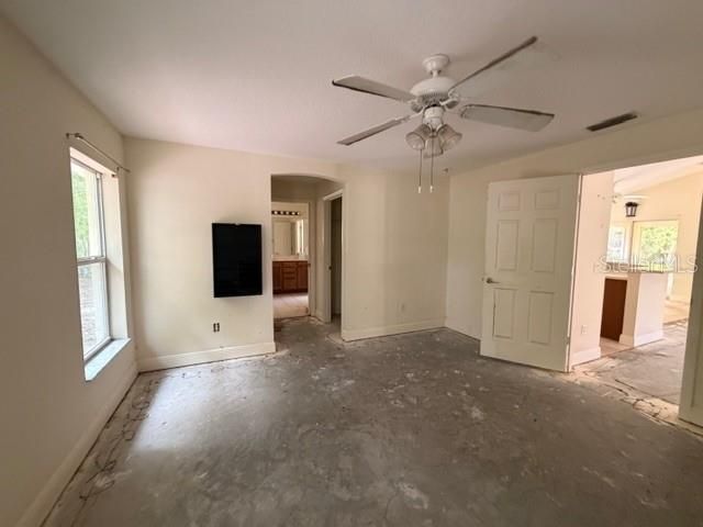 212 EMERALD LOOP WAY, Ocala, FL 34472