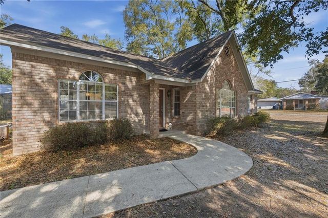 502 3rd Street, Fairhope, AL 36532
