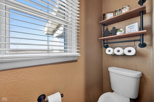 4805 S US HWY 31, Crothersville, IN 47229