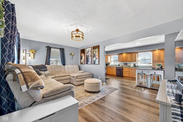 4805 S US HWY 31, Crothersville, IN 47229