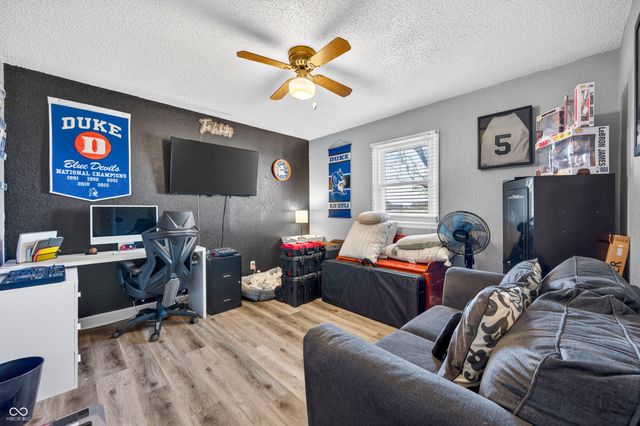 4805 S US HWY 31, Crothersville, IN 47229