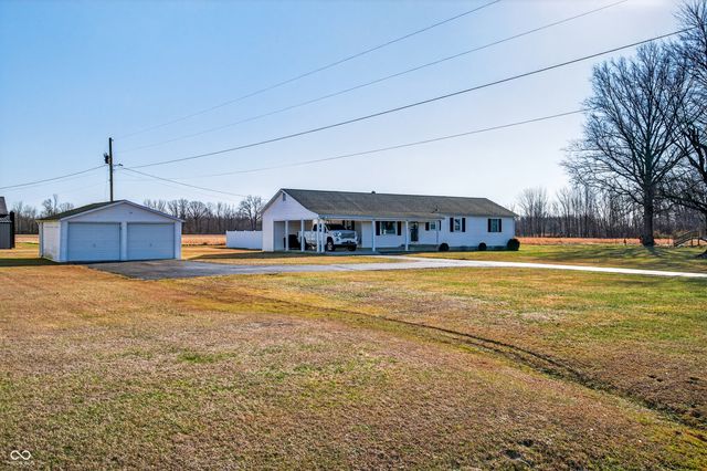 4805 S US HWY 31, Crothersville, IN 47229