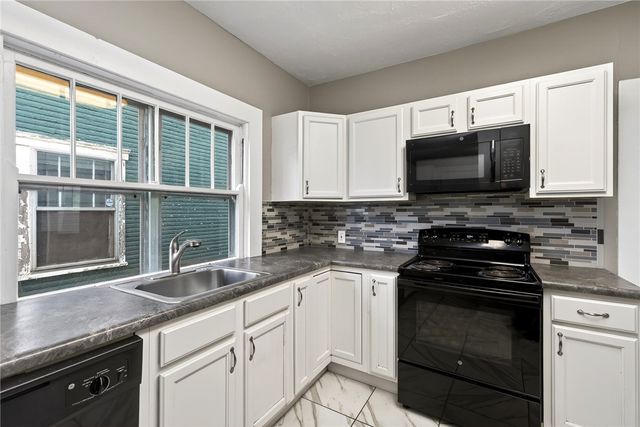 1044 Dodgson Court, Dayton, OH 45404