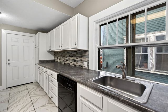 1044 Dodgson Court, Dayton, OH 45404