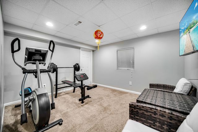 5307 Catclaw Court, Naperville, IL 60564