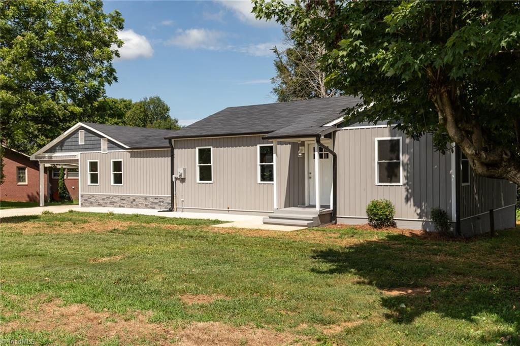 267 Gentry Street, North Wilkesboro, NC 28659