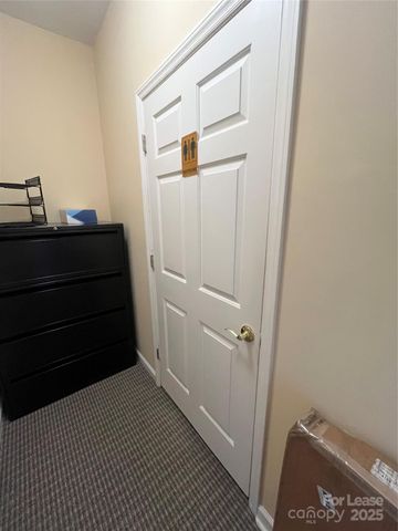2776 N Nc 16 Business Highway, Denver, NC 28037
