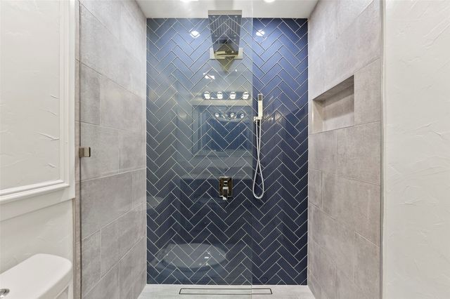 545 Oak Hill Drive, Southlake, TX 76092