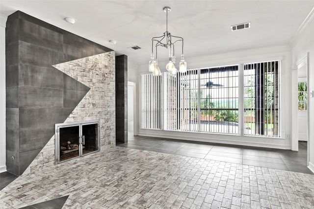 545 Oak Hill Drive, Southlake, TX 76092