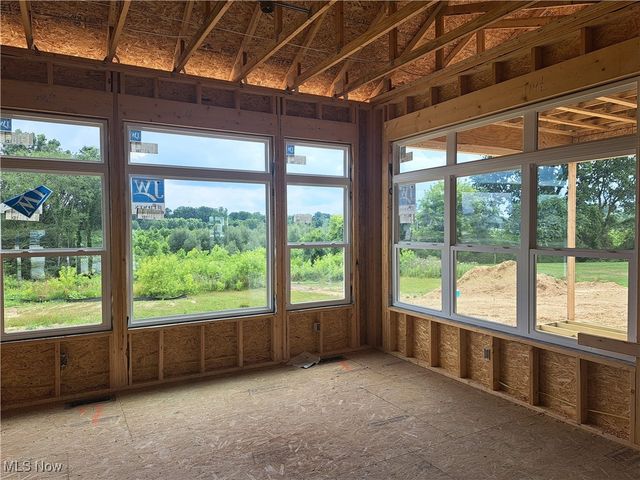 778 Fair Vista Circle SW, Hartville, OH 44632