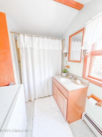 689 Old Road, Windham, NY 12496