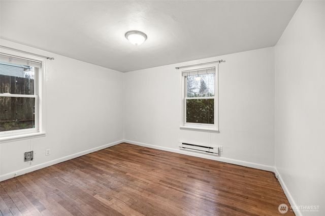 11469 37th Avenue SW, Seattle, WA 98146