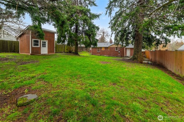 11469 37th Avenue SW, Seattle, WA 98146