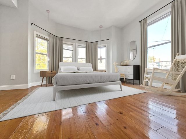 26 Arcadia 2R, Boston, MA 02122