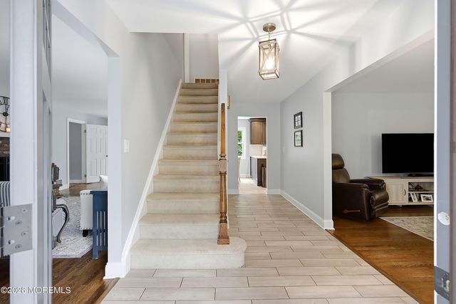 86 Knollwood Drive, Tinton Falls, NJ 07724