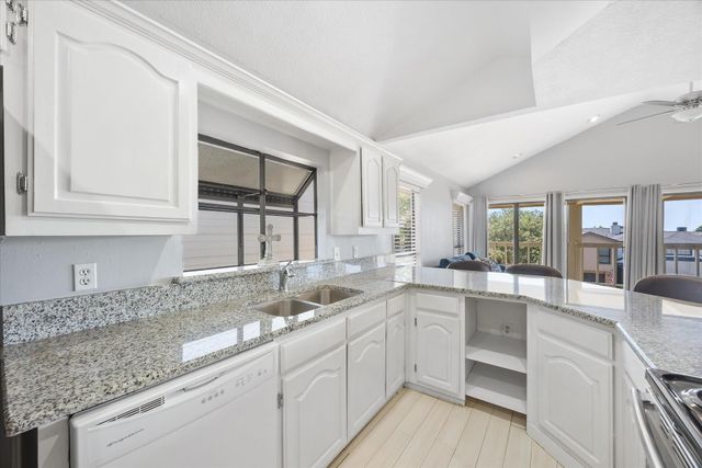 5573 Canada Court, Rockwall, TX 75032