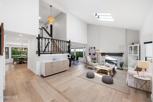 29455 Fountainwood Street, Agoura Hills, CA 91301