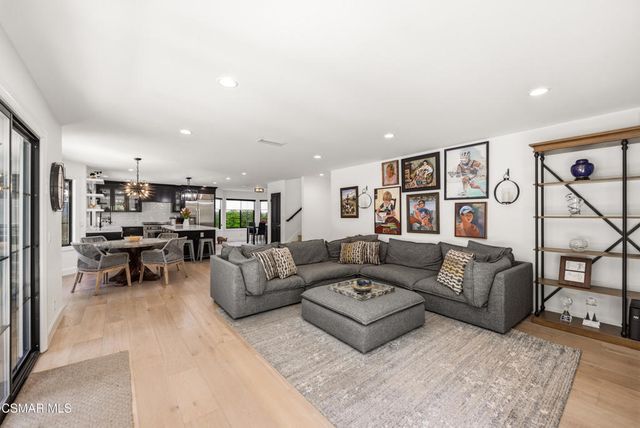 29455 Fountainwood Street, Agoura Hills, CA 91301